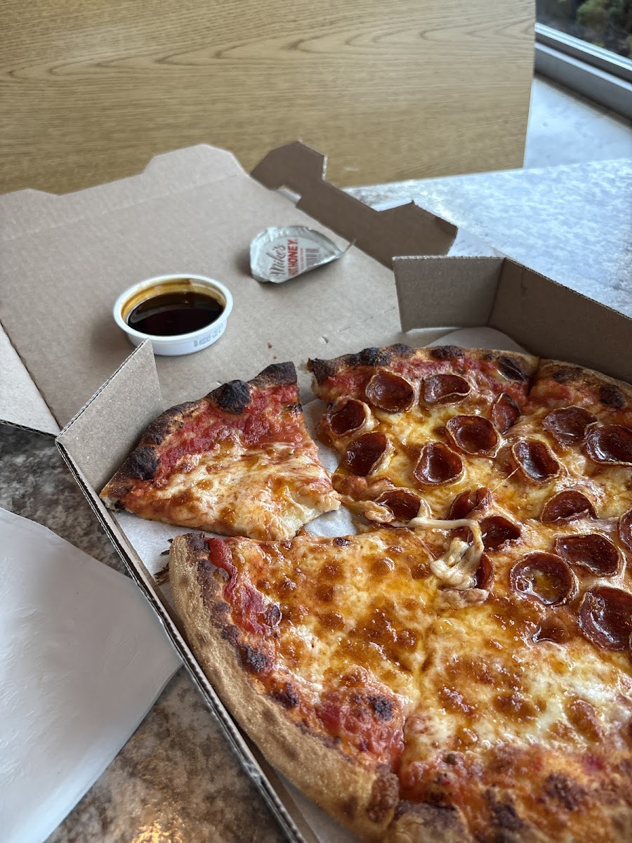 Danny’S Pizza And Hoagies-4